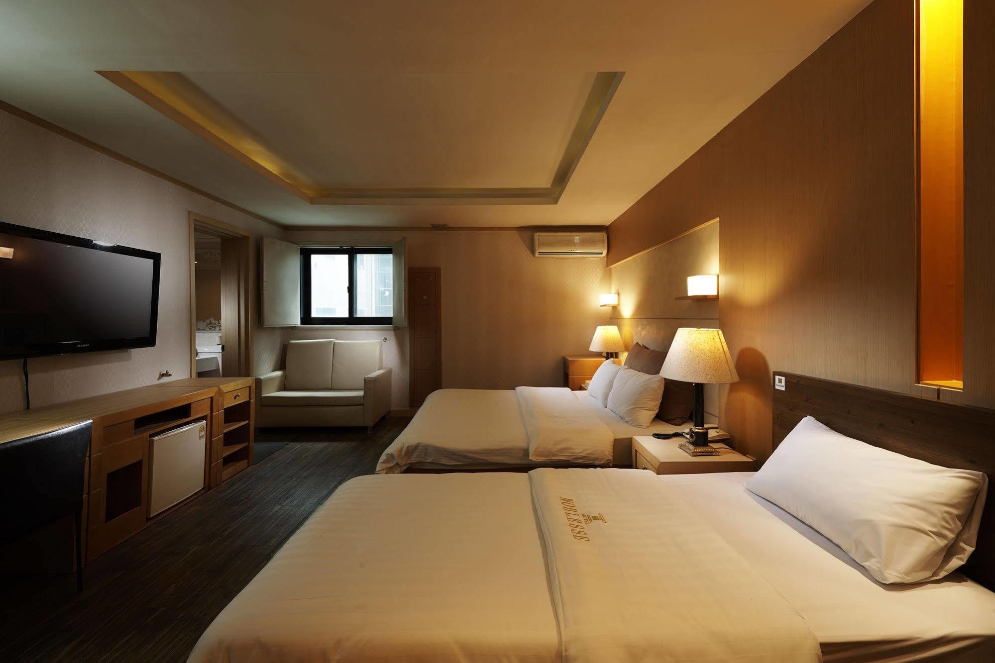 Hotel Noblesse, Yeoksam Seul Esterno foto